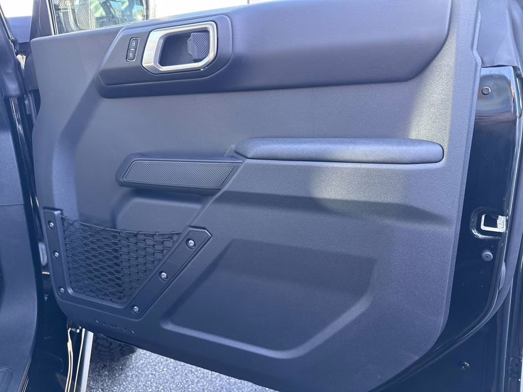 2025 Shadow Black Ford Bronco Badlands 4X4 SUV