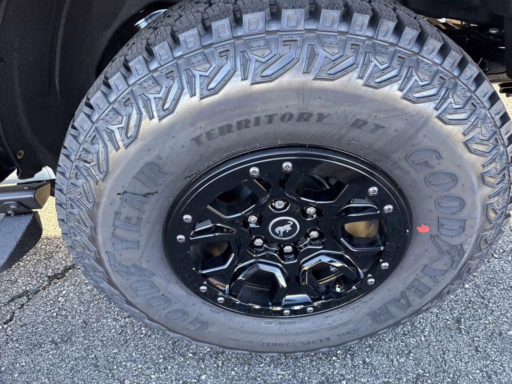 2025 Desert Sand Ford Bronco Badlands 4X4 SUV