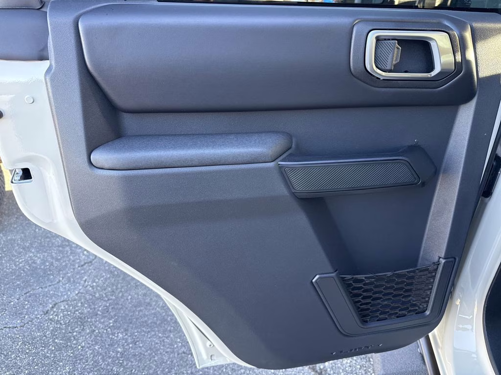 2025 Desert Sand Ford Bronco Badlands 4X4 SUV