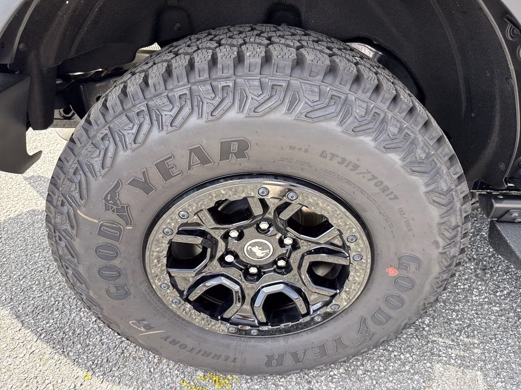 2025 Shadow Black Ford Bronco Badlands 4X4 SUV