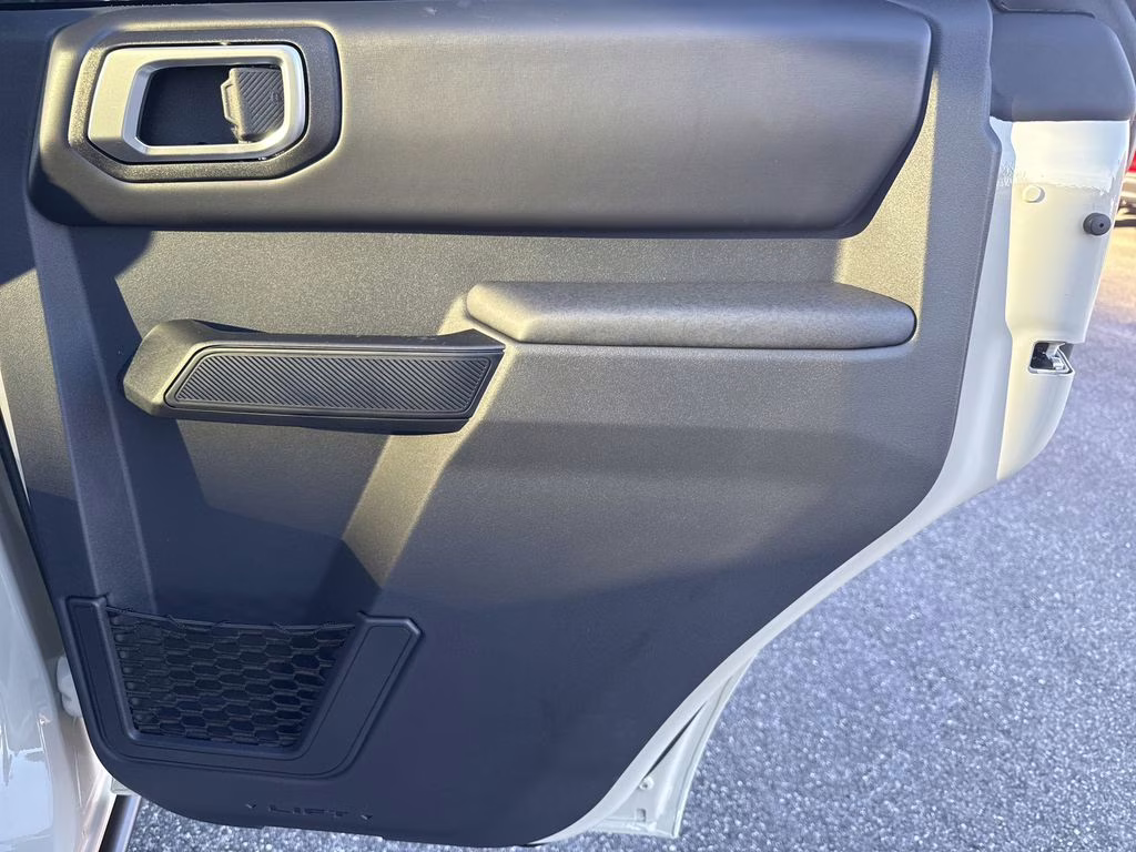 2025 Desert Sand Ford Bronco Badlands 4X4 SUV