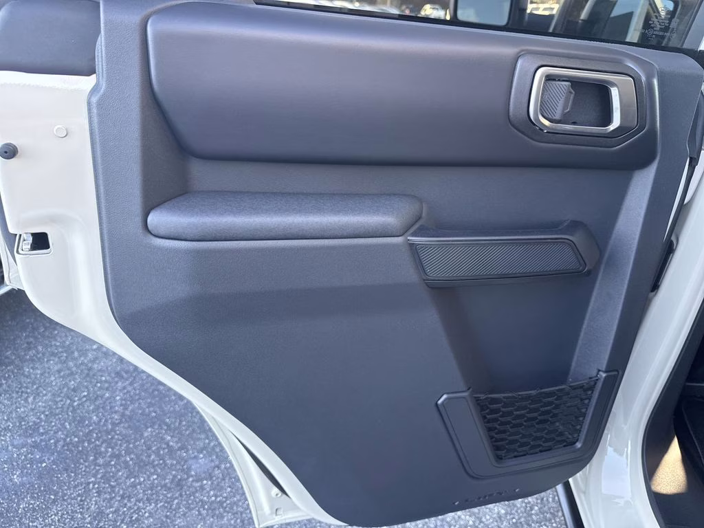 2025 Desert Sand Ford Bronco Badlands 4X4 SUV