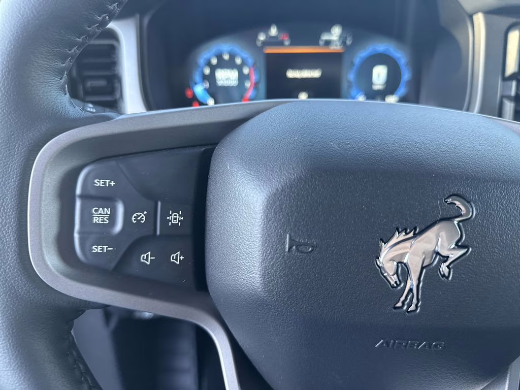 2025 Desert Sand Ford Bronco Badlands 4X4 SUV