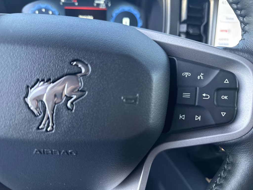 2025 Desert Sand Ford Bronco Badlands 4X4 SUV