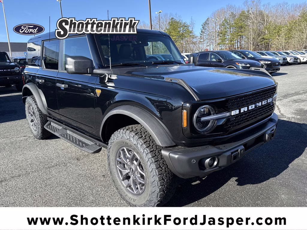 2025 Shadow Black Ford Bronco Badlands 4X4 SUV