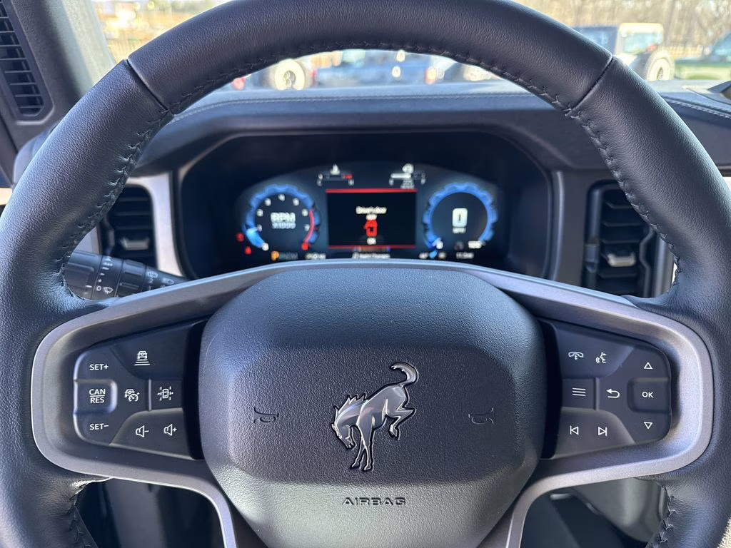 2025 Shadow Black Ford Bronco Badlands 4X4 SUV