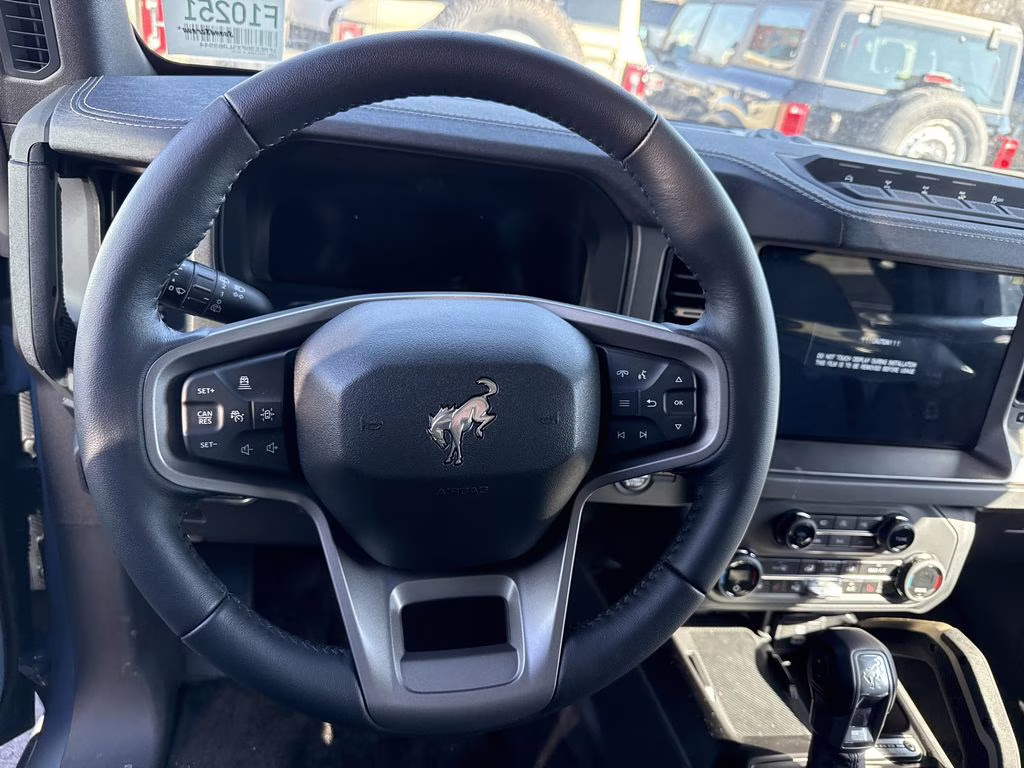 2025 Azure Gray Metallic Tri-Coat Ford Bronco Badlands 4X4 SUV