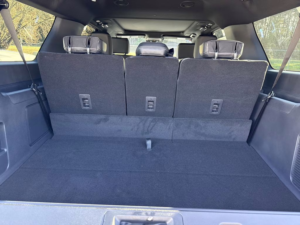 2025 Oxford White Ford Expedition Max Platinum 4X4 SUV