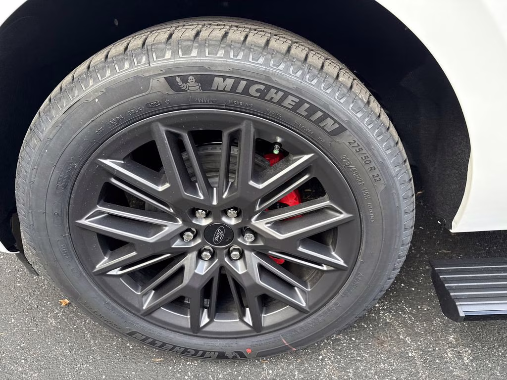 2025 Oxford White Ford Expedition Platinum 4X4 SUV