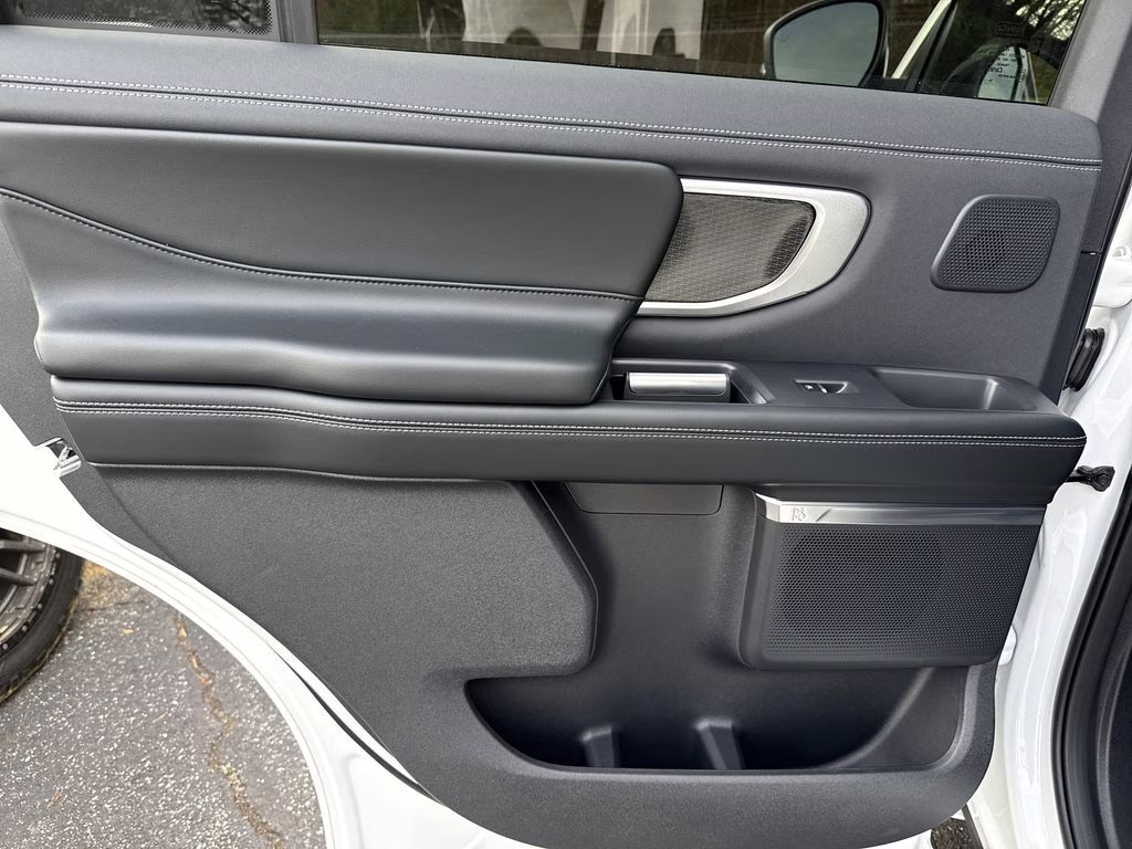 2025 Oxford White Ford Expedition Platinum 4X4 SUV