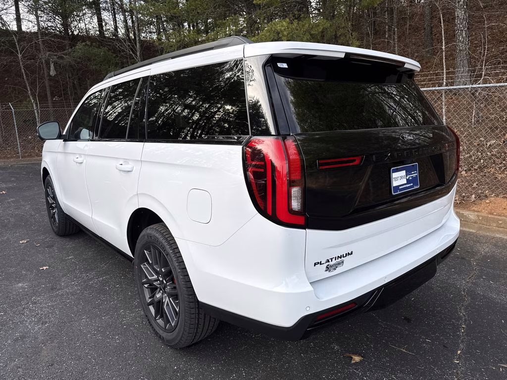 2025 Oxford White Ford Expedition Platinum 4X4 SUV
