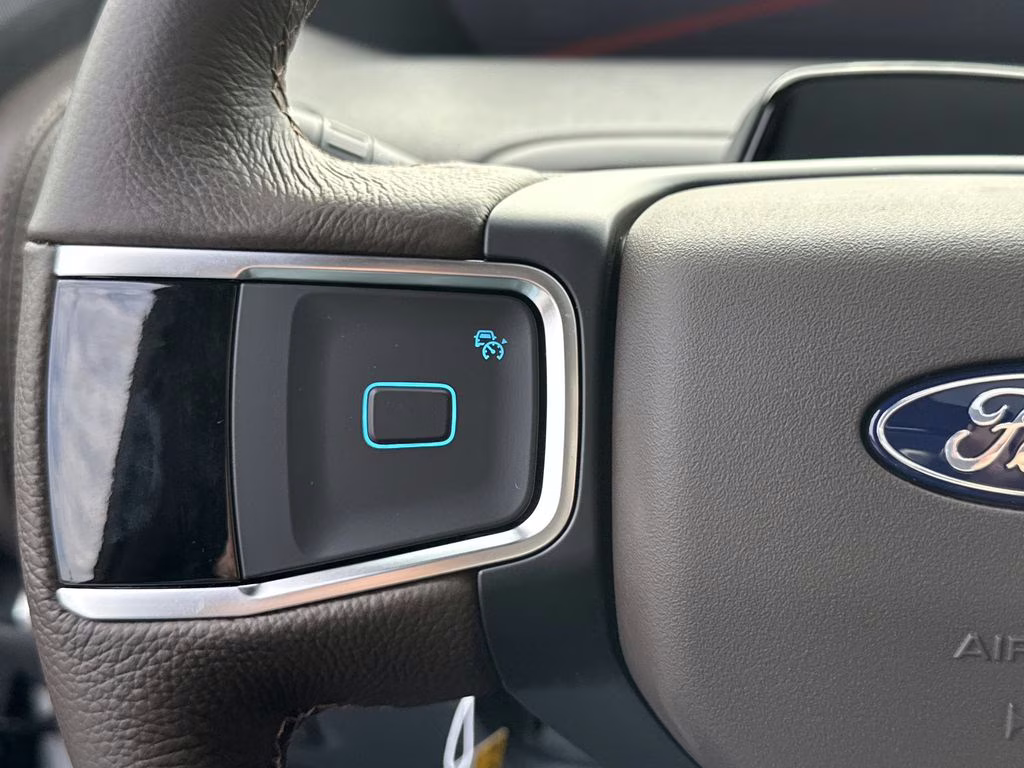 2026 Oxford White Ford Expedition King Ranch 4X4 SUV