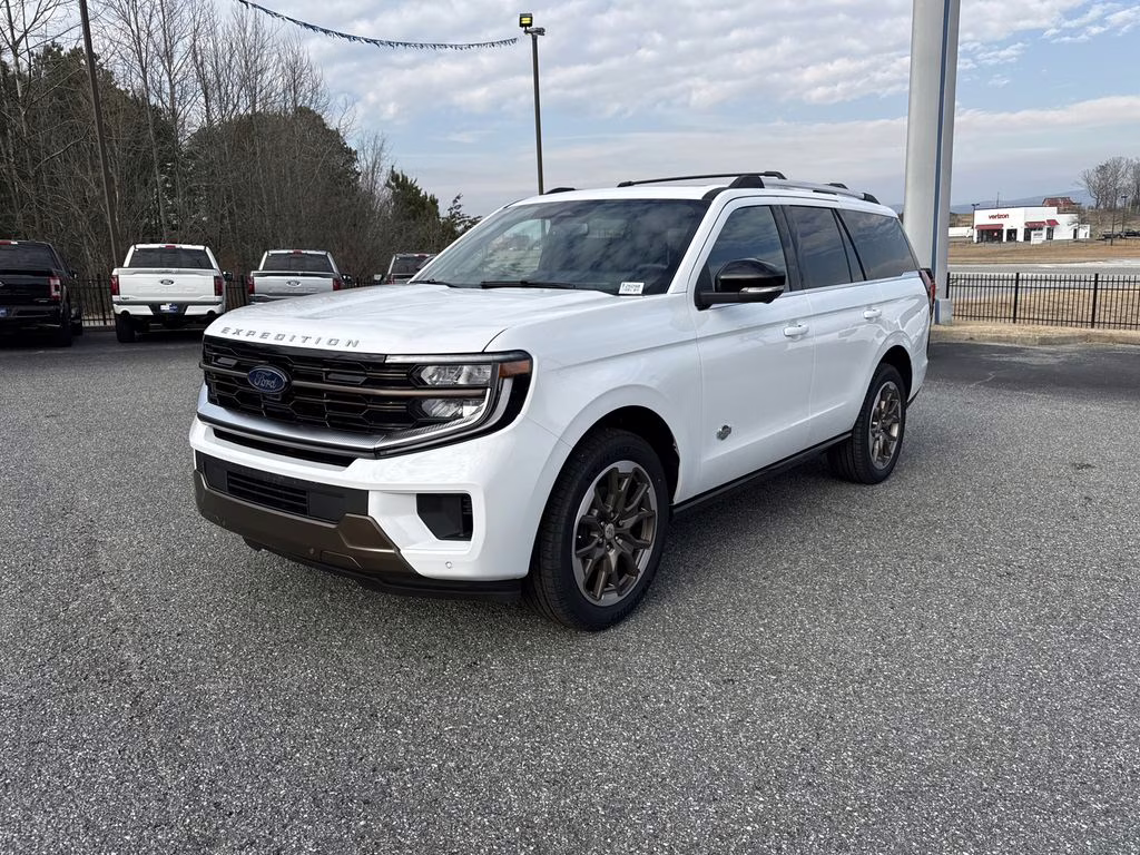 2026 Oxford White Ford Expedition King Ranch 4X4 SUV