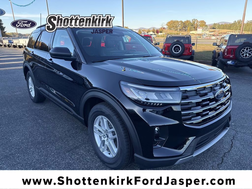 2026 Agate Black Metallic Ford Explorer Active RWD SUV