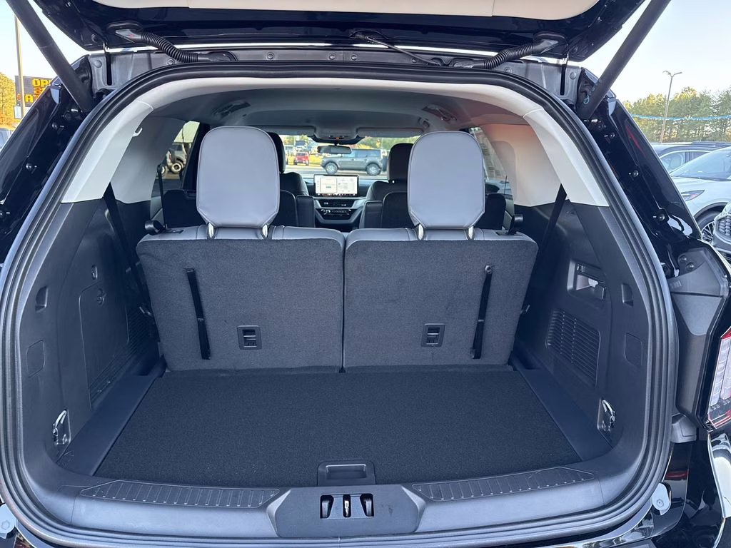 2026 Agate Black Metallic Ford Explorer Active RWD SUV