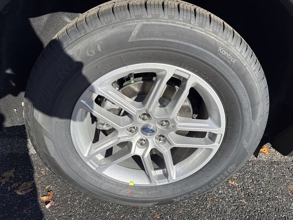 2026 Carbonized Gray Metallic Ford Explorer Active RWD SUV