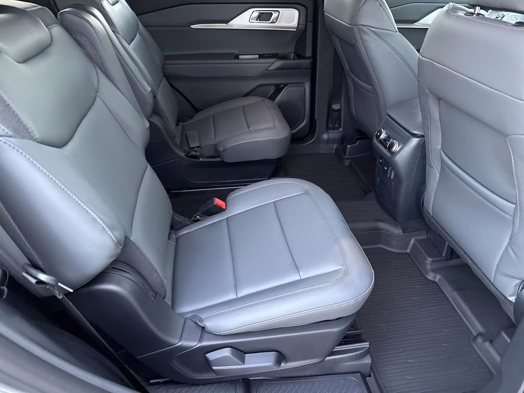 2026 Carbonized Gray Metallic Ford Explorer Active RWD SUV