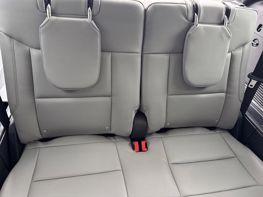 2026 Carbonized Gray Metallic Ford Explorer Active RWD SUV