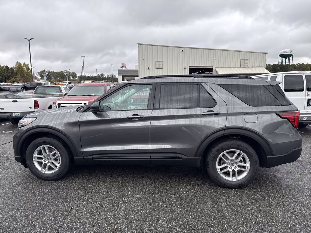 2026 Carbonized Gray Metallic Ford Explorer Active RWD SUV