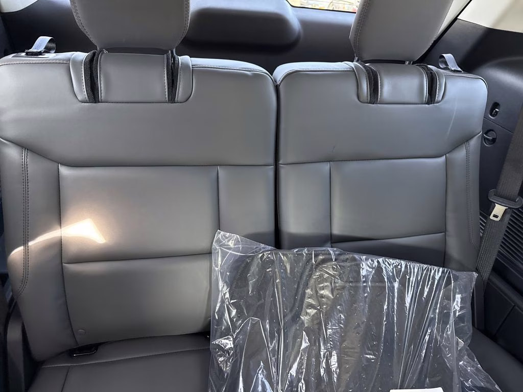 2026 Space White Metallic Ford Explorer Active RWD SUV