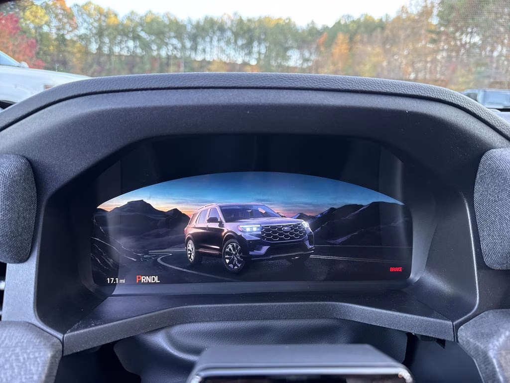 2026 Star White Metallic Tri-Coat Ford Explorer Platinum RWD SUV