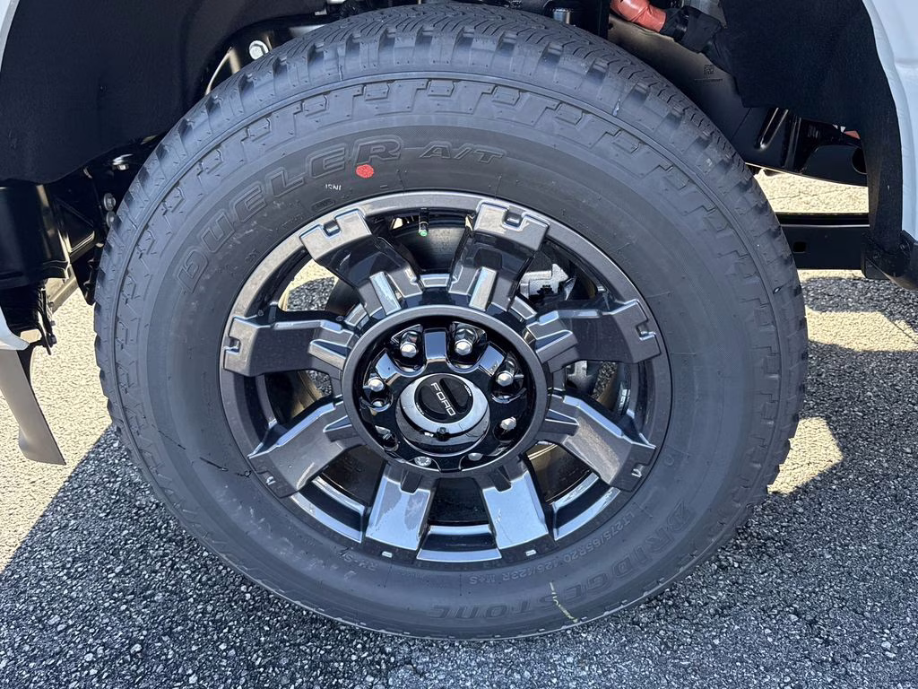 2026 Avalanche Ford Super Duty F-250 SRW XL 4X4 Truck