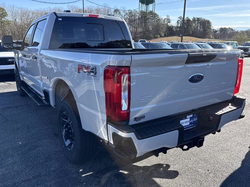 2026 Avalanche Ford Super Duty F-250 SRW XL 4X4 Truck