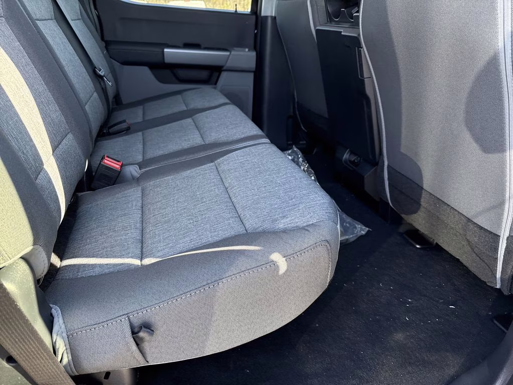 2026 Black Metallic Ford Super Duty F-250 SRW XL 4X4 Truck