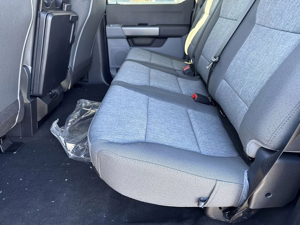 2026 Black Metallic Ford Super Duty F-250 SRW XL 4X4 Truck