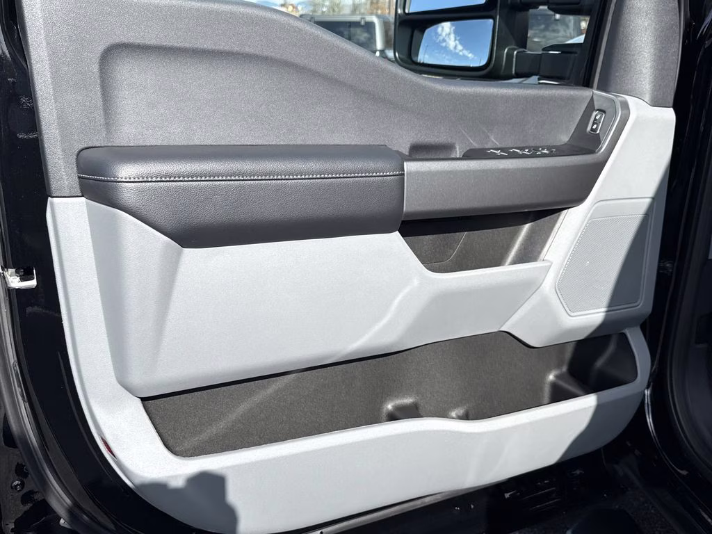 2026 Agate Black Metallic Ford Super Duty F-250 SRW XL 4X4 Truck