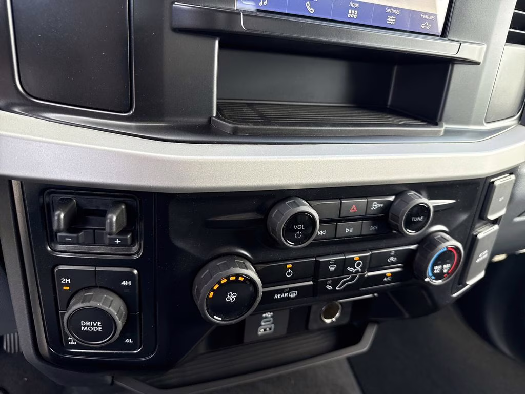 2026 Agate Black Metallic Ford Super Duty F-250 SRW XL 4X4 Truck