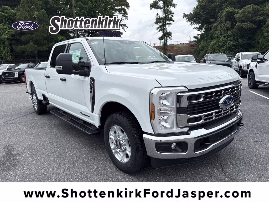 2026 Ford F-350 XL Crew Cab 8' Box SRW's photo