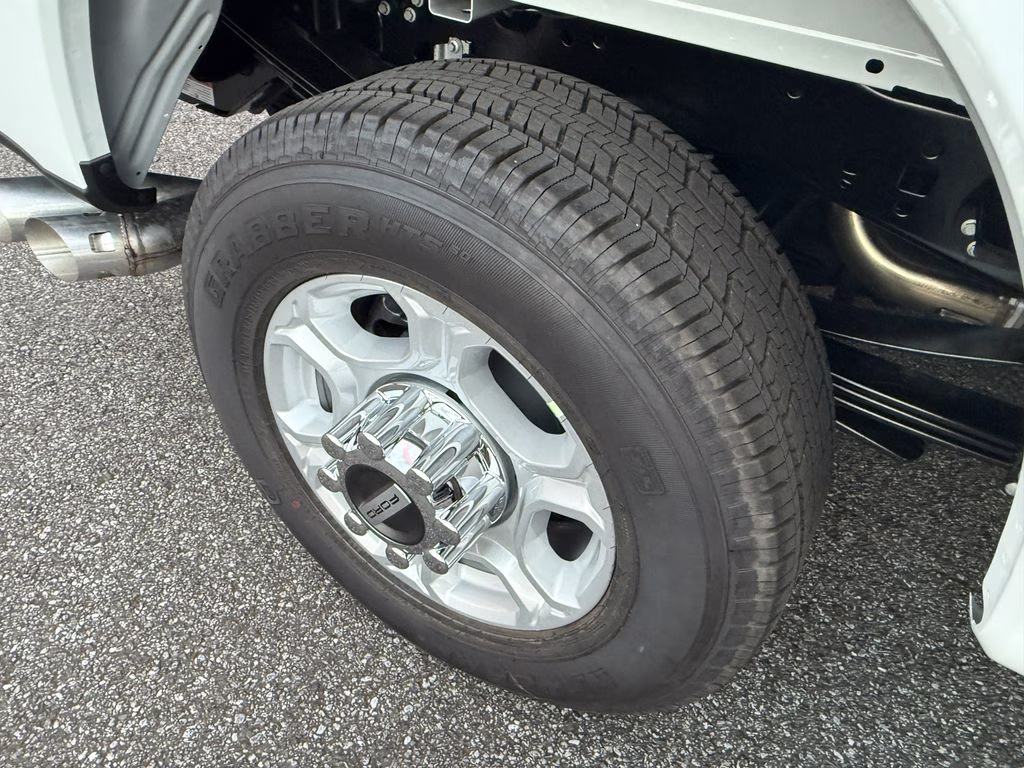 2026 Oxford White Ford Super Duty F-350 SRW XLT RWD Truck