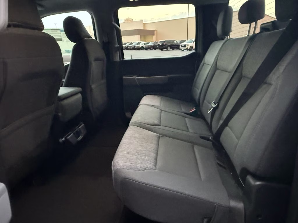 2026 Oxford White Ford Super Duty F-350 SRW XLT RWD Truck