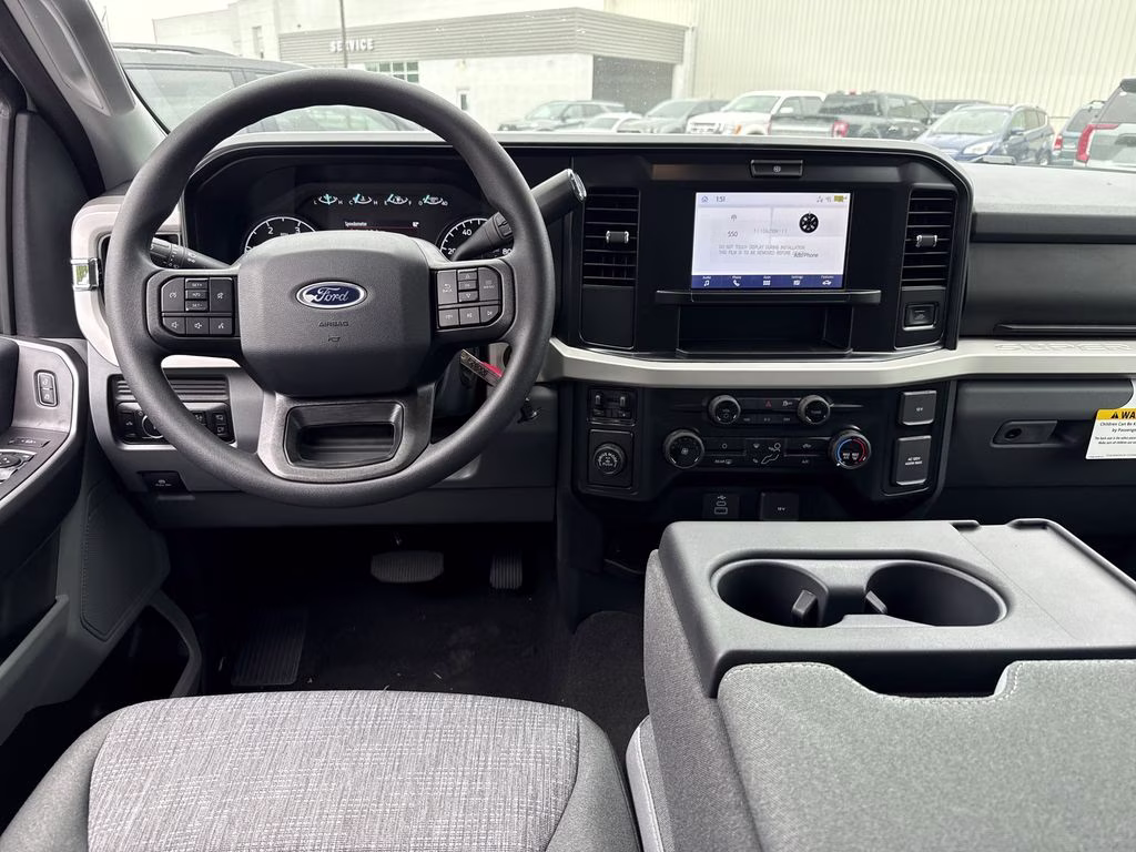 2026 Oxford White Ford Super Duty F-350 SRW XLT RWD Truck