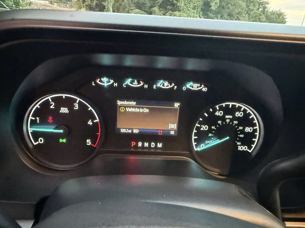 2026 Oxford White Ford Super Duty F-350 SRW XLT RWD Truck