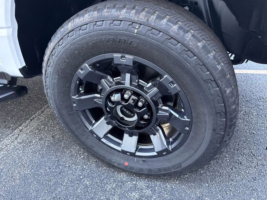 2026 Oxford White Ford Super Duty F-350 SRW XL 4X4 Truck