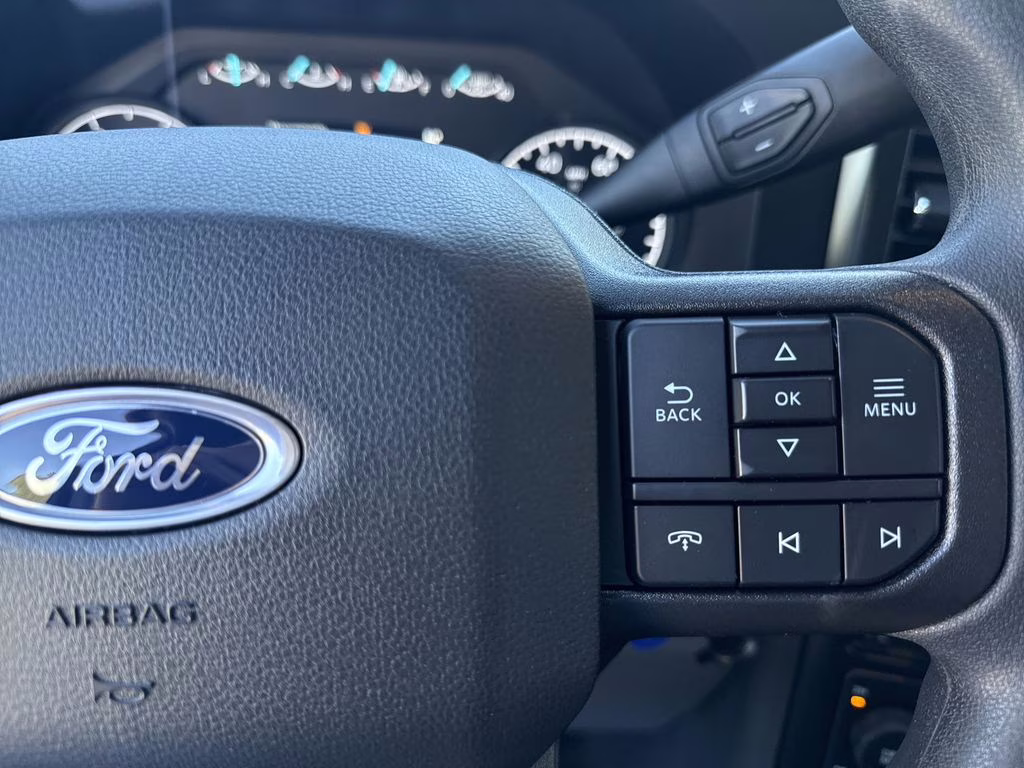 2026 Oxford White Ford Super Duty F-350 SRW XL 4X4 Truck