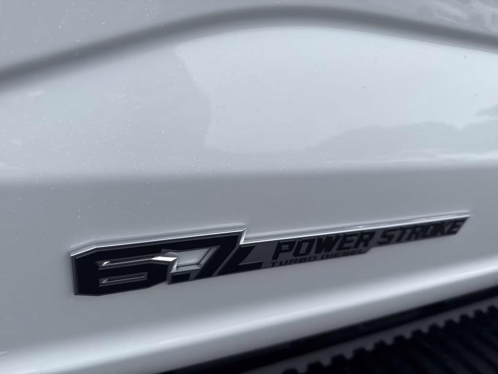 2026 Oxford White Ford Super Duty F-350 SRW XL RWD Truck