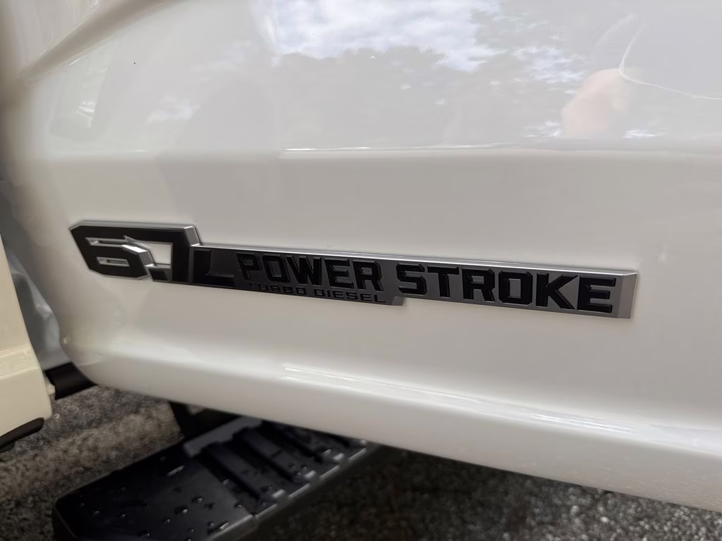 2026 Oxford White Ford Super Duty F-350 SRW XL RWD Truck