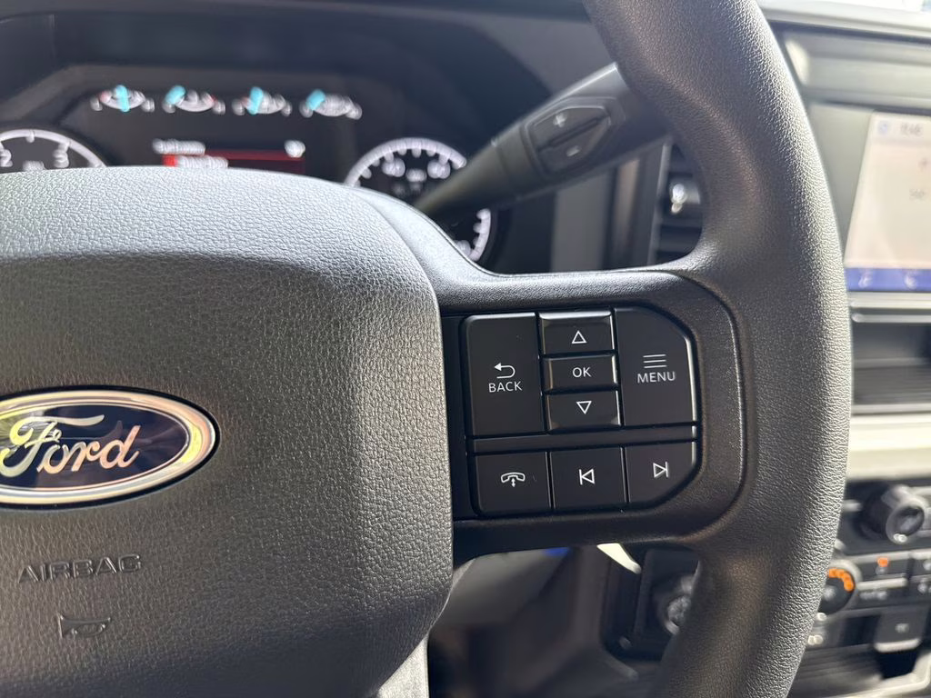 2026 Oxford White Ford Super Duty F-350 SRW XL RWD Truck