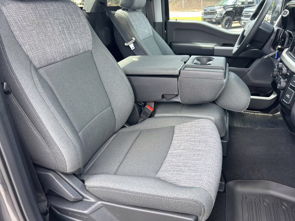 2026 Carbonized Gray Metallic Ford Super Duty F-250 SRW XLT RWD Truck