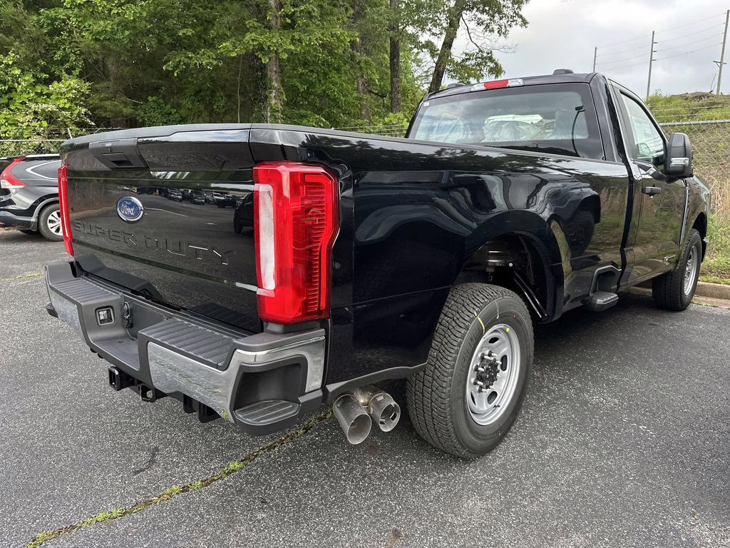 2025 Agate Black Metallic Ford Super Duty F-250 SRW XL RWD Truck