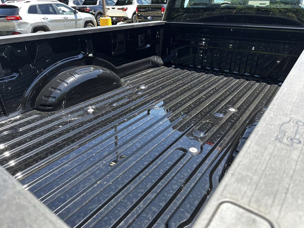 2025 Agate Black Metallic Ford Super Duty F-250 SRW XL RWD Truck