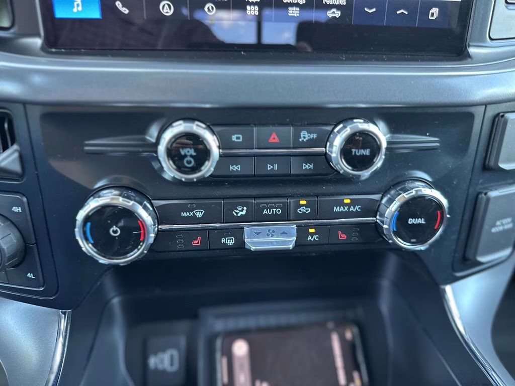 2025 Agate Black Metallic Ford Super Duty F-250 SRW XL RWD Truck