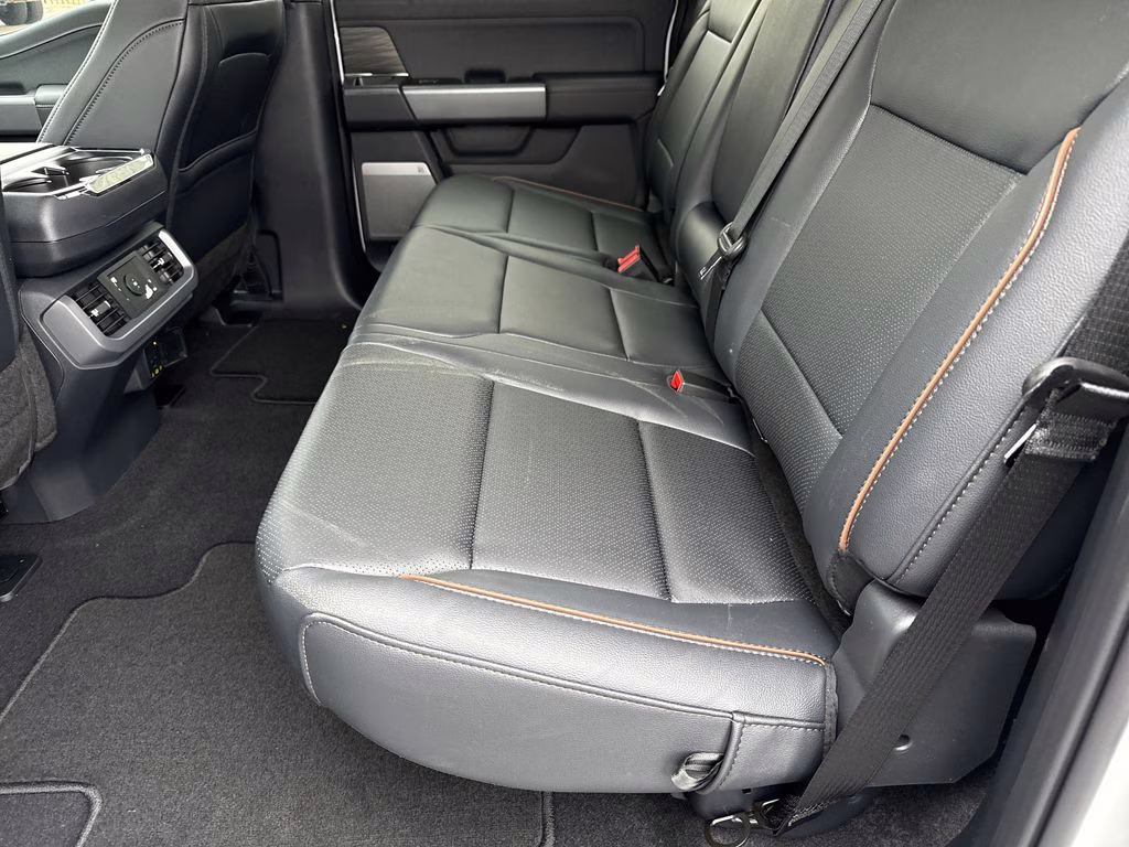 2026 Oxford White Ford F-150 Lariat RWD Truck