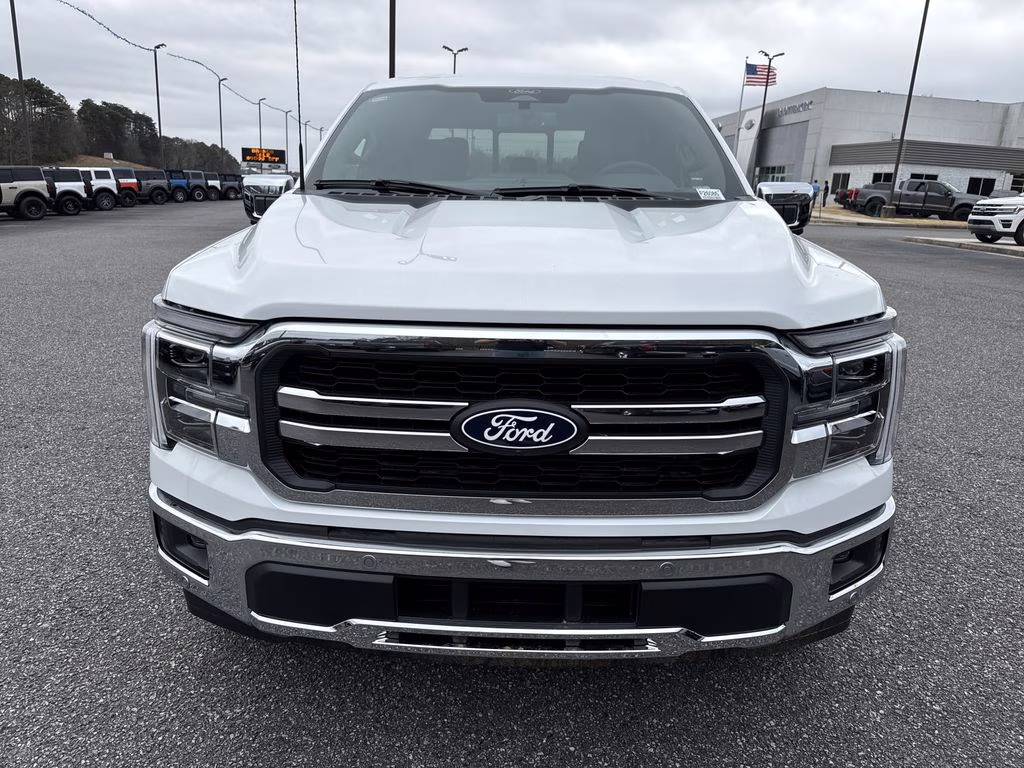 2026 Oxford White Ford F-150 Lariat RWD Truck