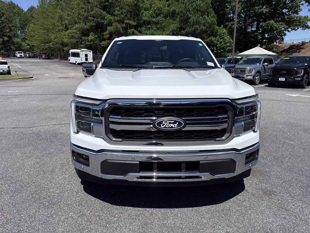 2026 Oxford White Ford F-150 Lariat RWD Truck