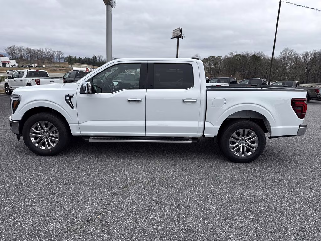 2026 Oxford White Ford F-150 Lariat RWD Truck