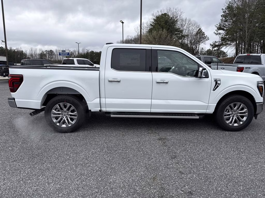 2026 Oxford White Ford F-150 Lariat RWD Truck